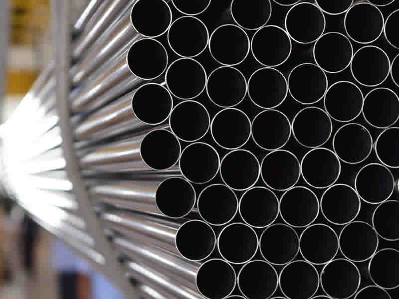 Carbon, Alloy Steel Pipes & Tubes - cdpipes
